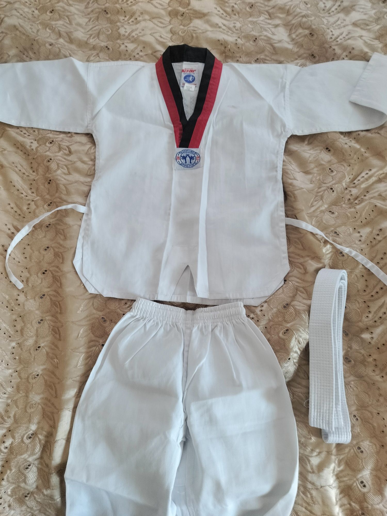 Кимоно для таеквандо