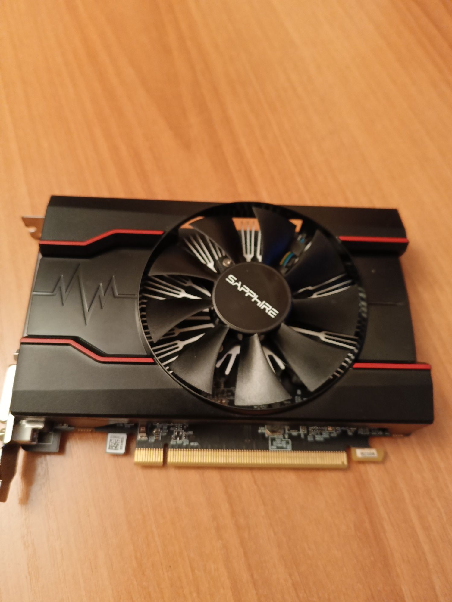Видеокарта Radeon 550