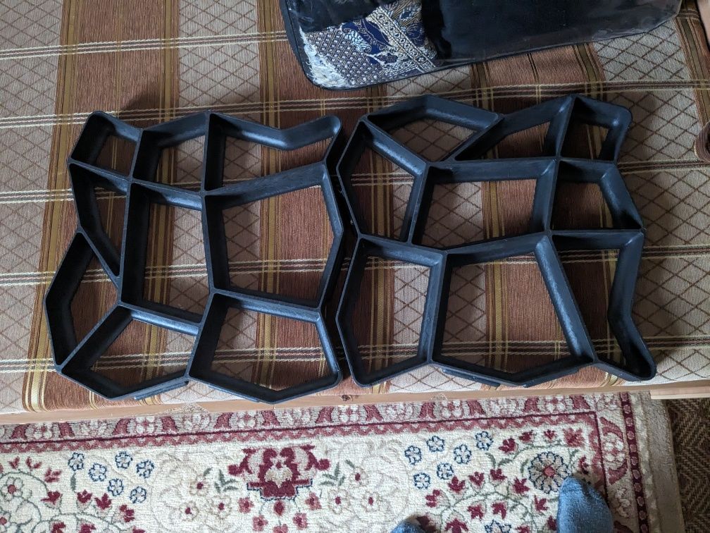 Форма для заливки садовых дорожек 2шт новый