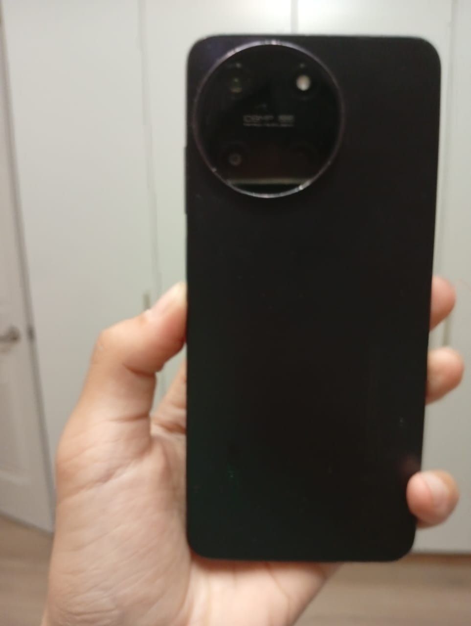 Realme 11 4g в идеальном состоянии