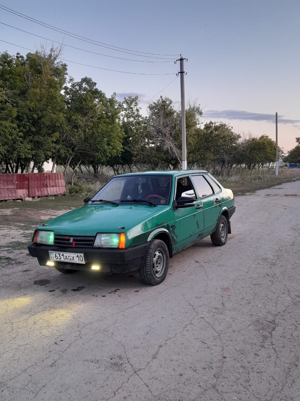 Продам срочно ваз 21099