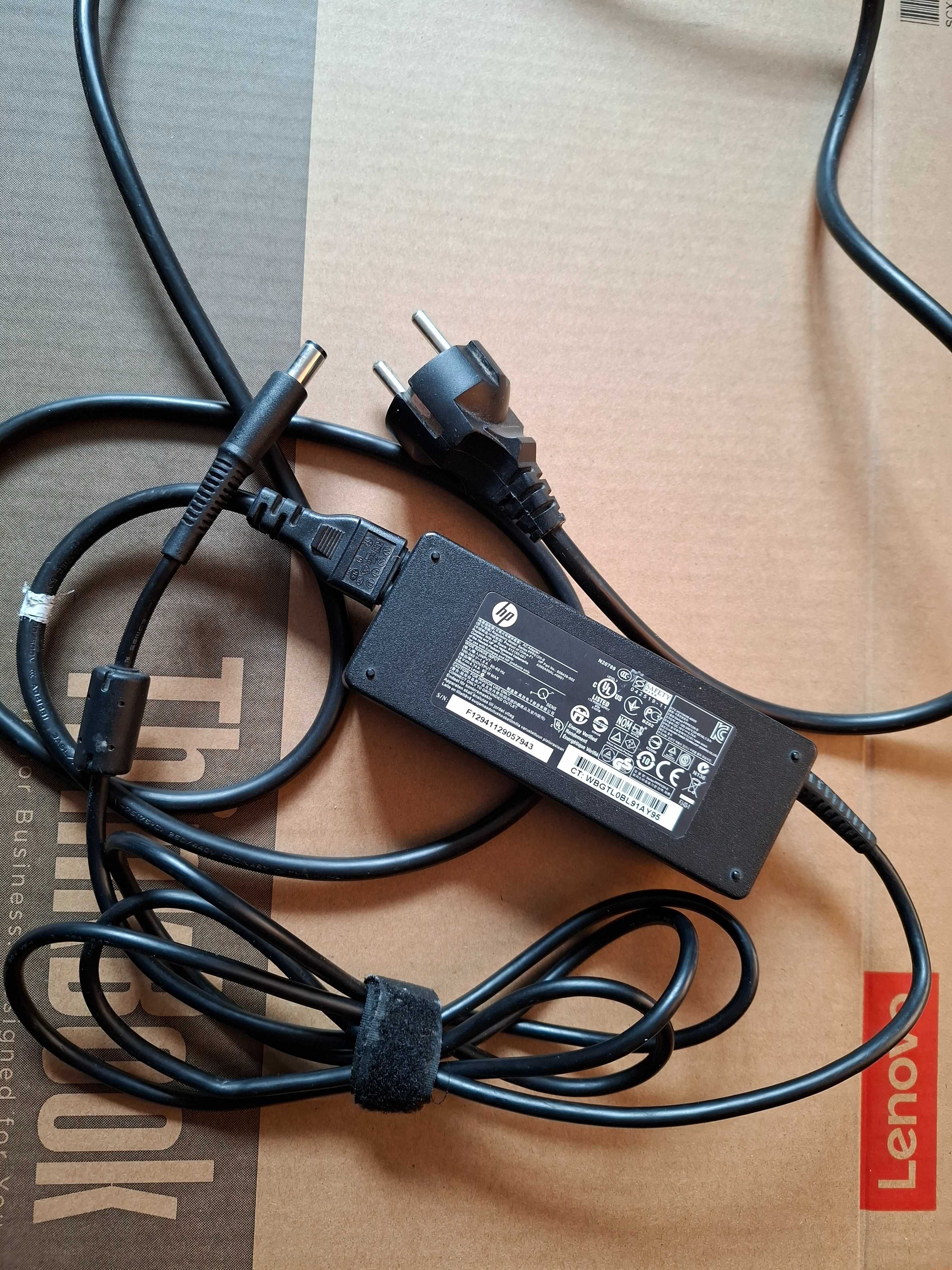 Аккумулятор для ноутбука HP ProBook почти новый 5200mAh 10.8V  56Wh