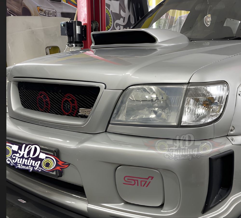 Реснички под фары Subaru Forester SF