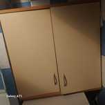 Шкафчик в ванную висел над стиральной машиной