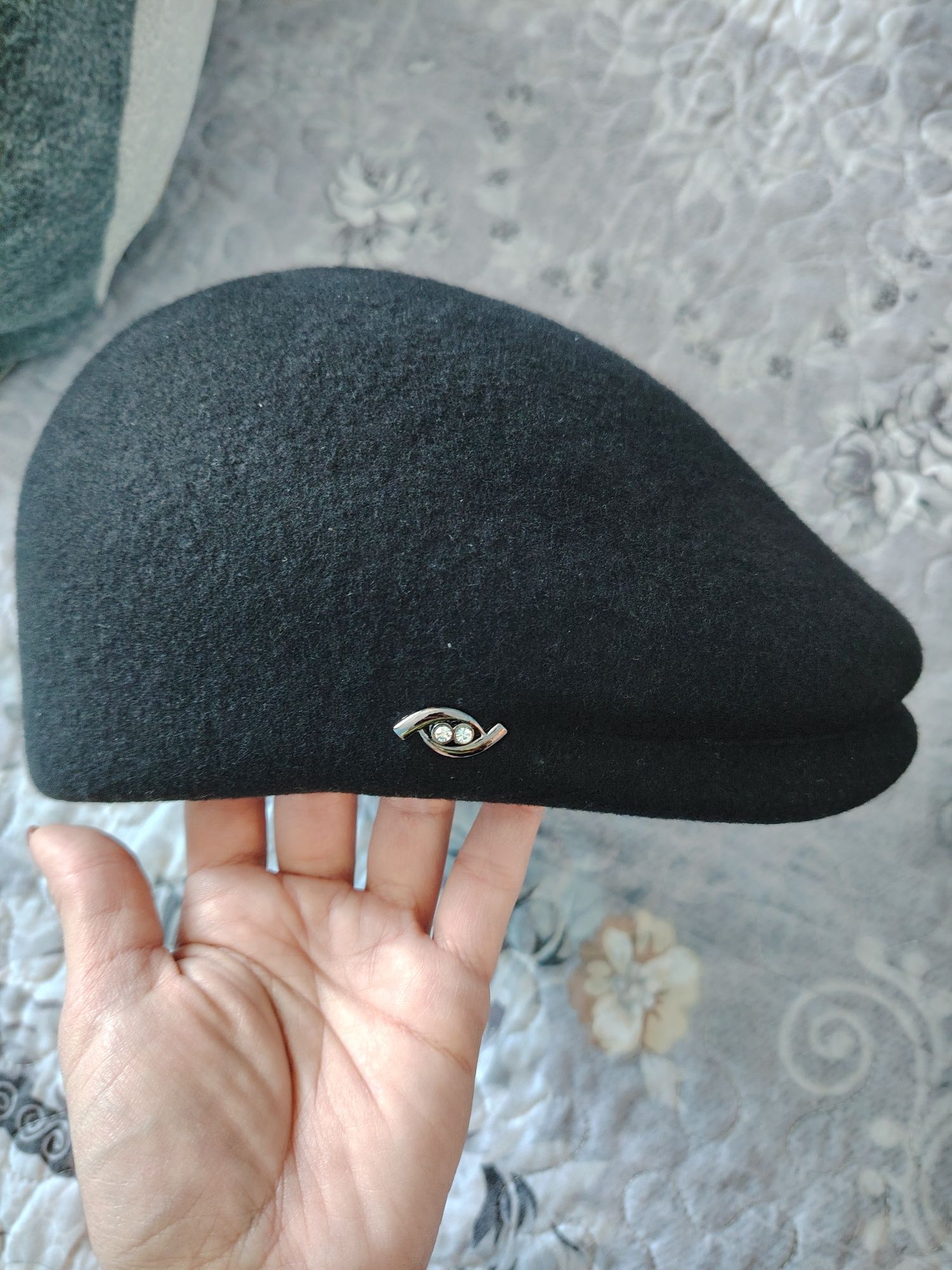 Продам кепку фетровую