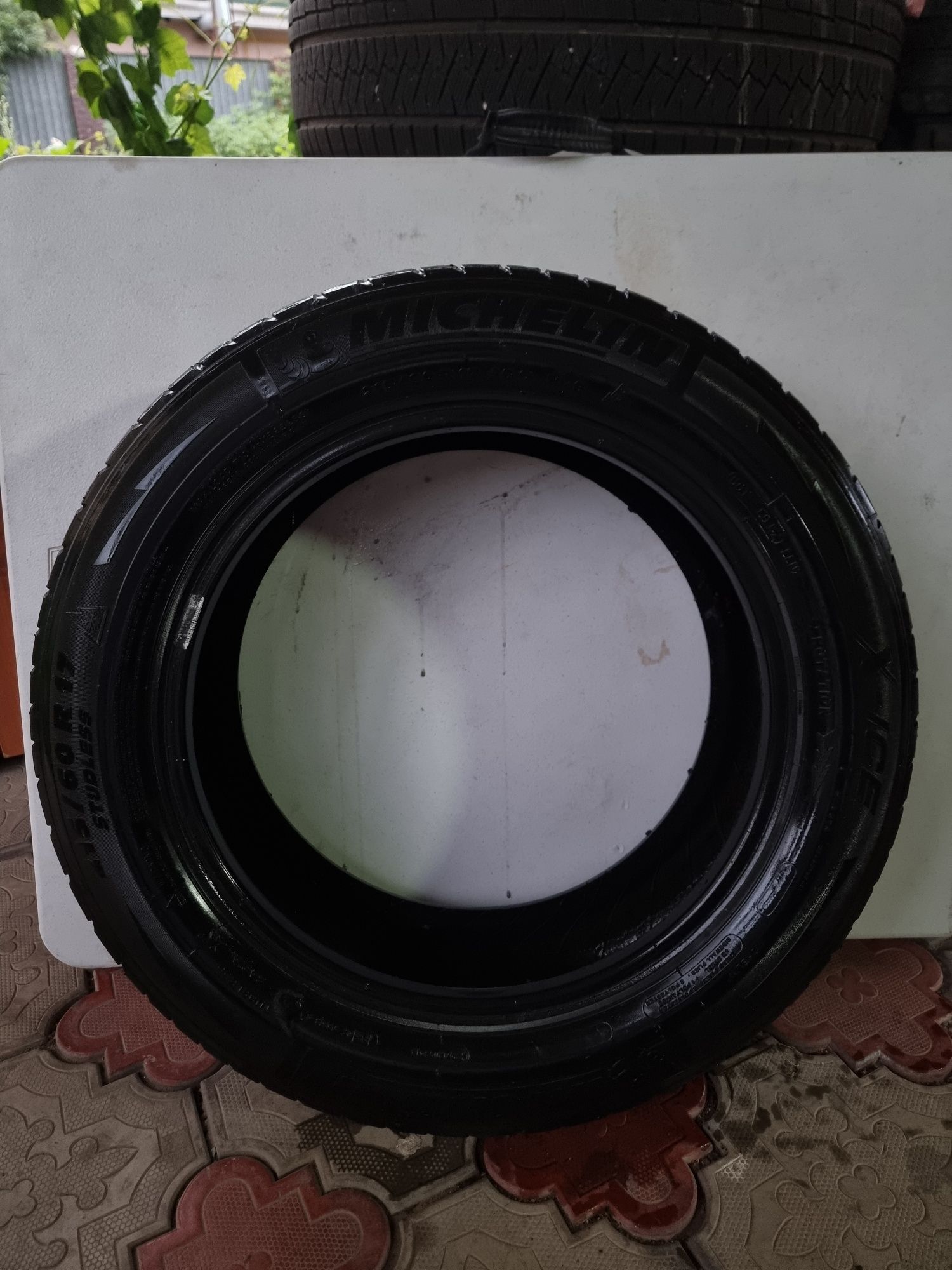 Комплект резины MICHELIN R17