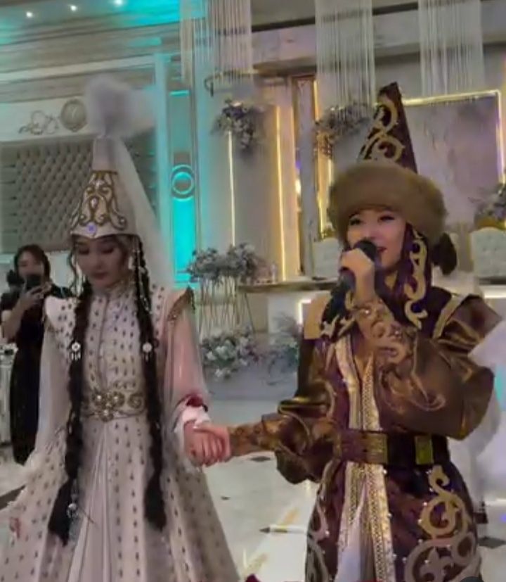 Танцовщицы  Қыз ұзату