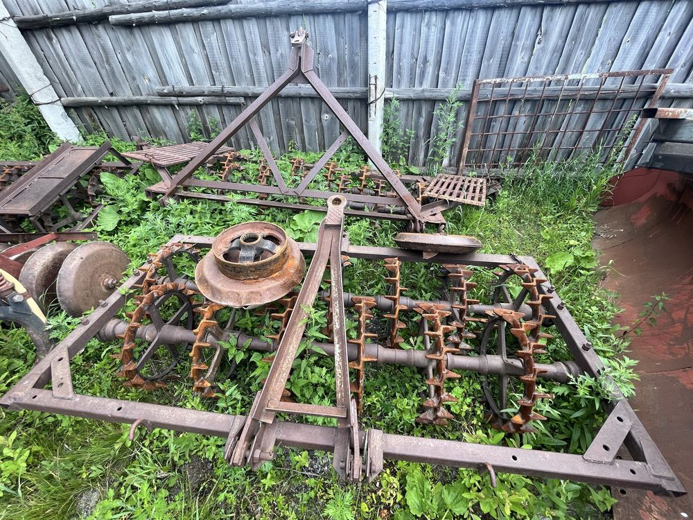 Продам плуг , лущильник , катки