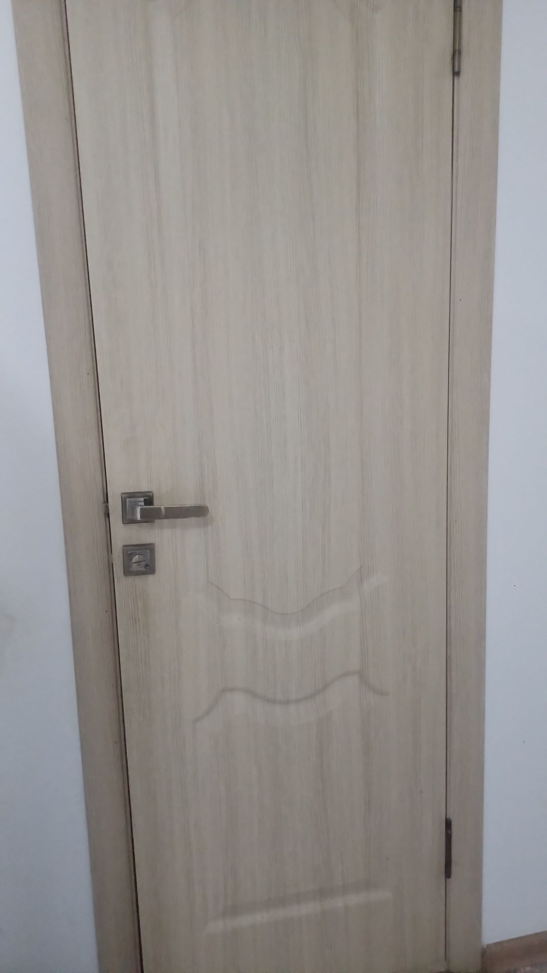 Продам двери б/у