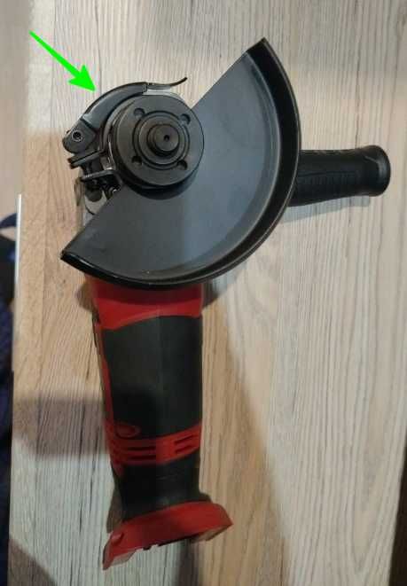 Шлифмашина угловая ЗУБР УШМ-18-125