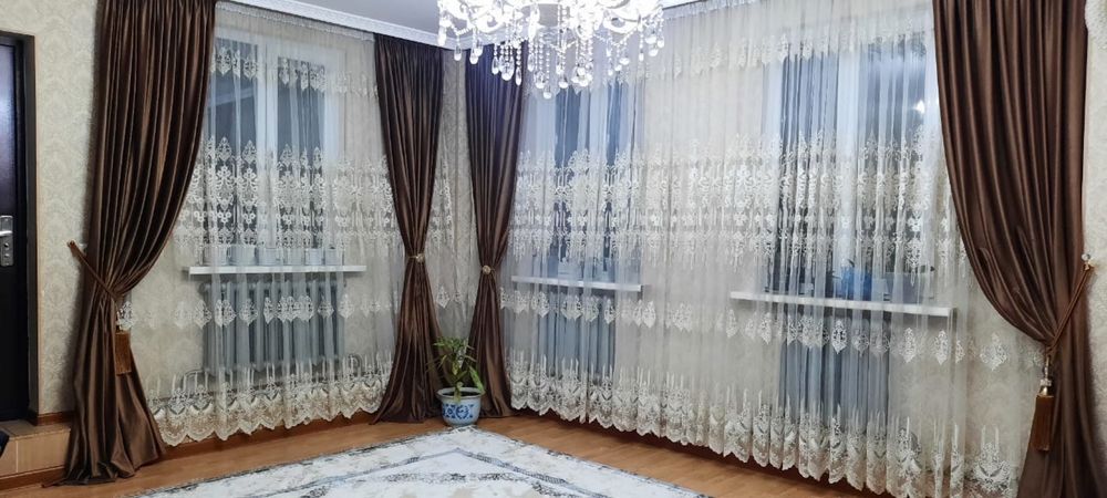 Продаем тюль и шторы боковые состояние нового