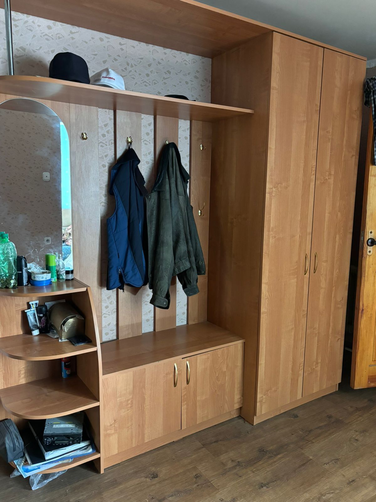 Продам б/у мебель в хорошем состоянии