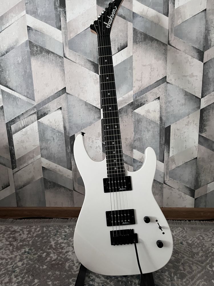 электрогитара jackson js 11
