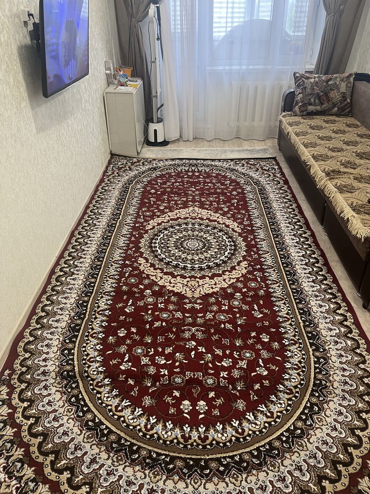 Продам ковер мягкий