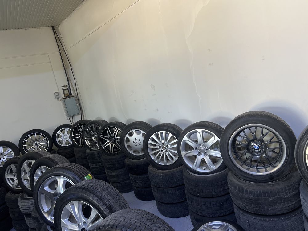Продам диск от Mersedes 212оригинална R18 комплект !