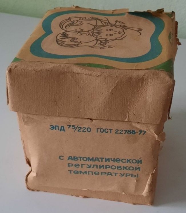 Электроподогреватель детского питания.