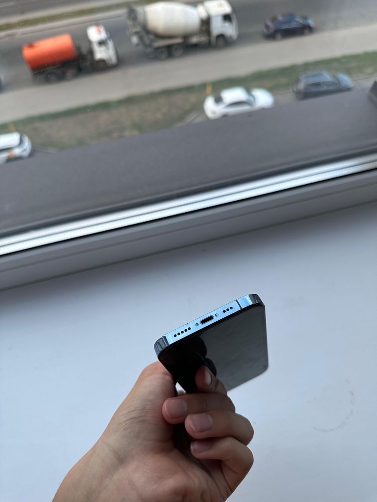 iPhone 13 pro 128