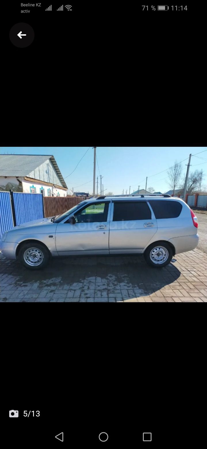 Продам приору  2011 года газ бензин  .
