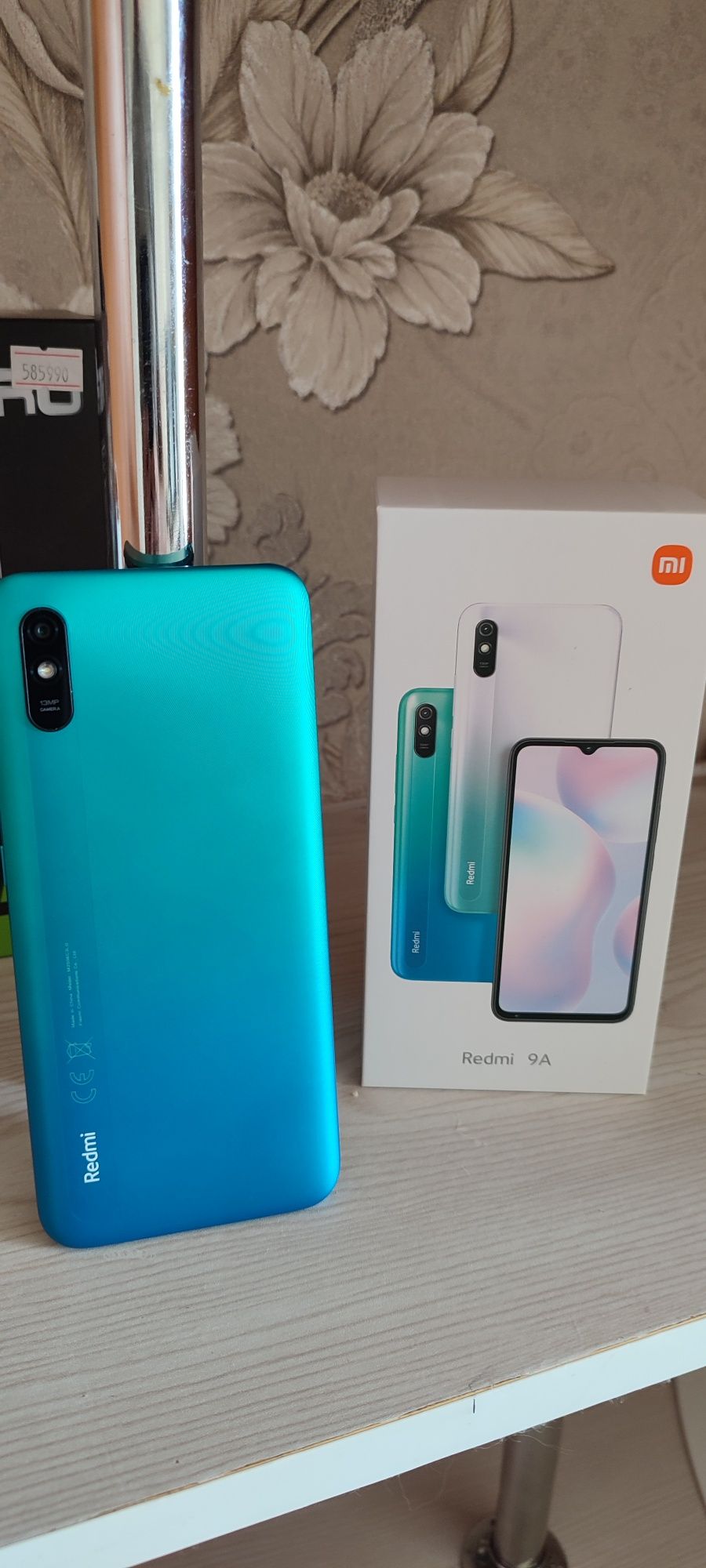 Продам Redmi 9A в отличном состоянии