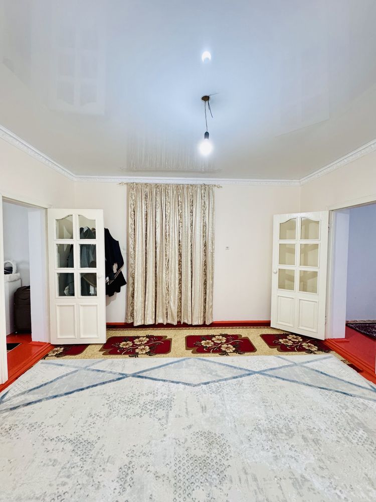 СРОЧНО! 8 соттық, 6 бөлмелі жаңа,220 м2 кең үй.Евроремонт,2 жақты көше