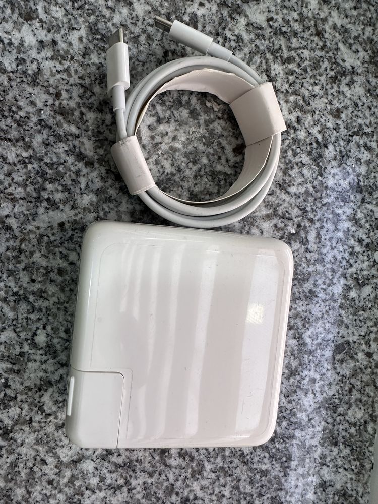 Macbook pro 2019/ 512 ГБ