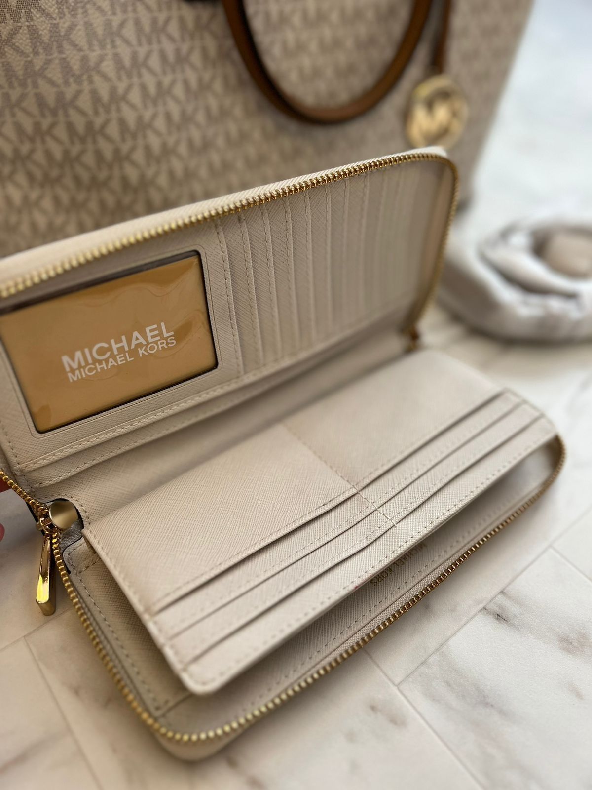 Продам сумку и кошелёк Michael KORS