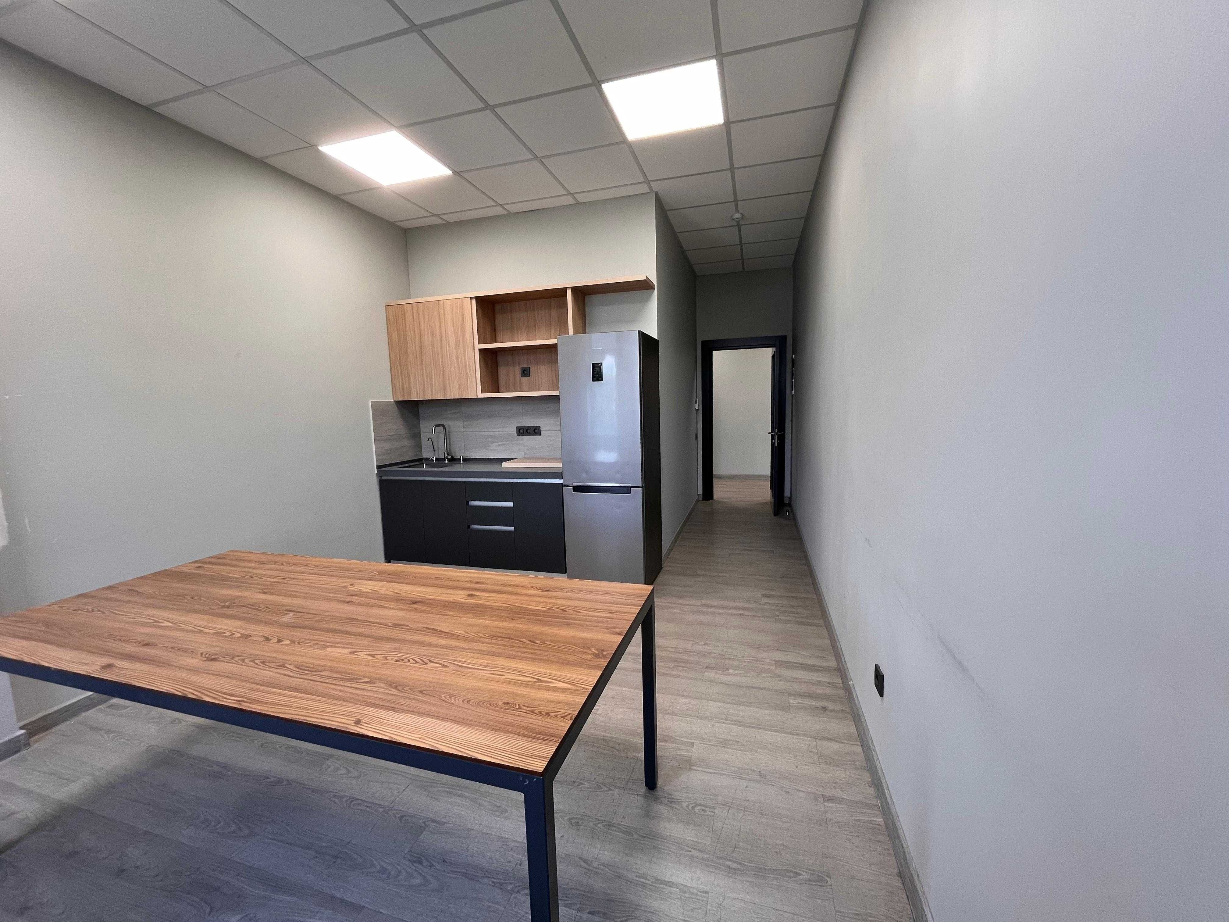 Сдаётся офисное помещение 217 м² с ремонтом, кухней и видеонаблюдением