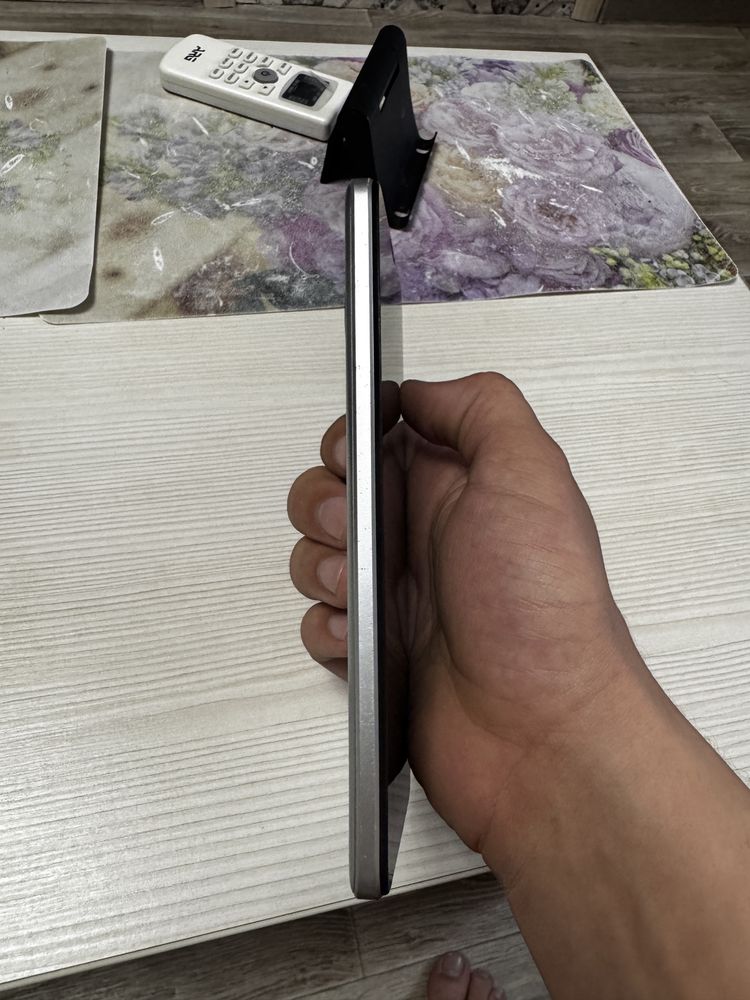 Huawei  nova Y91 продам