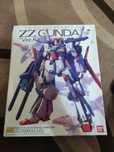 Робот Gundam от Bandai
