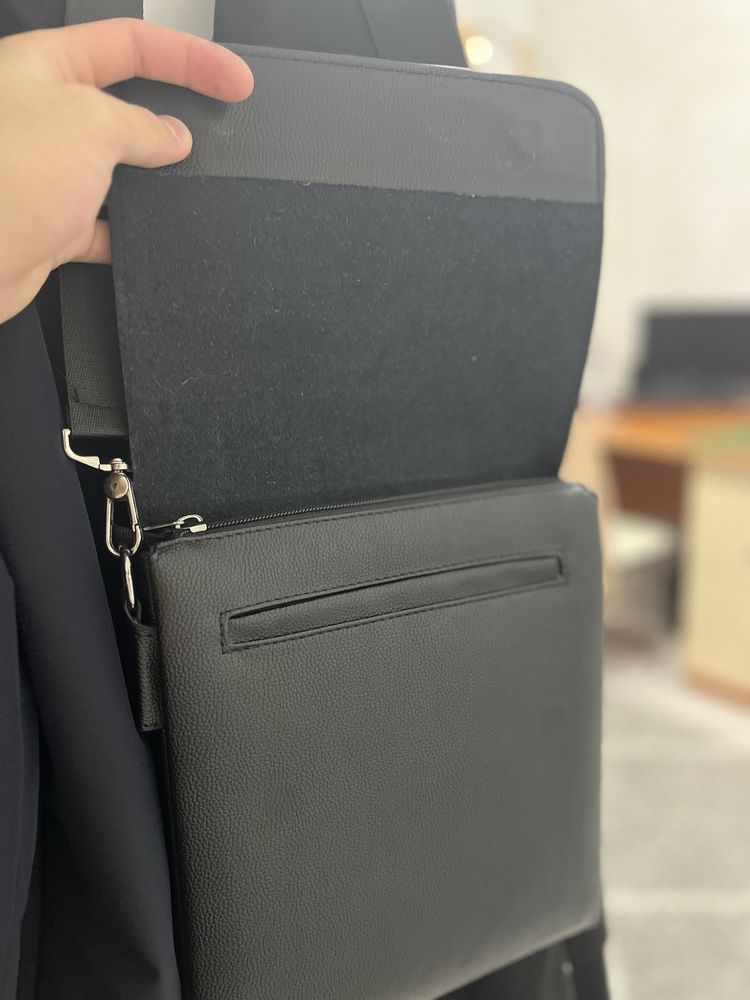 Продам сумку emporio armani