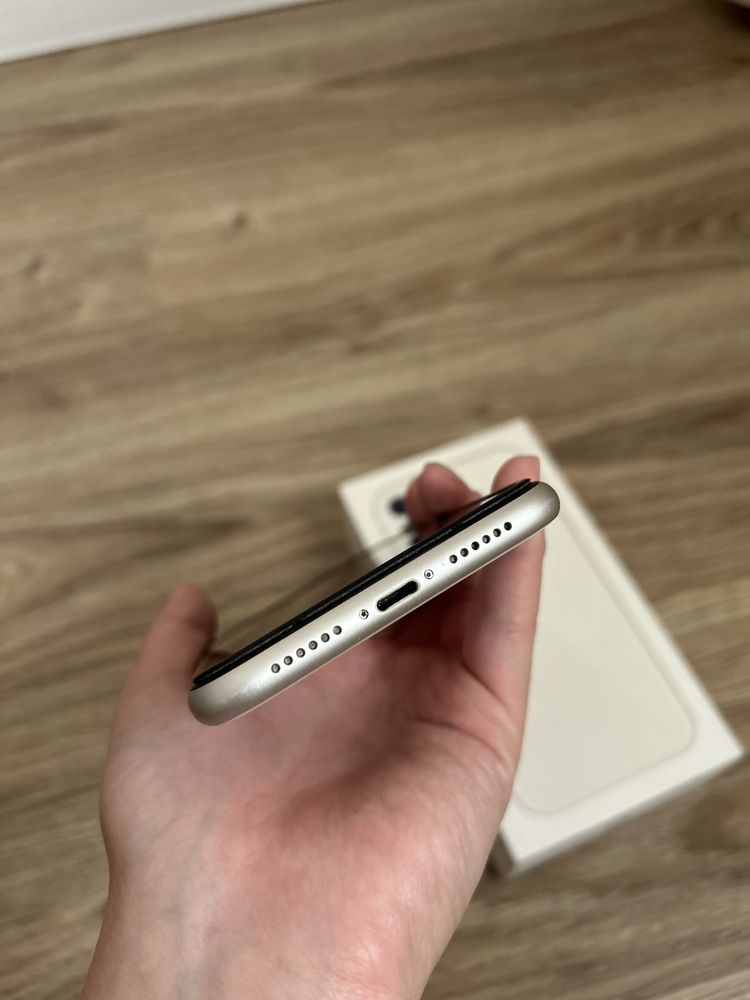 Продам айфон 11 / iphone 11