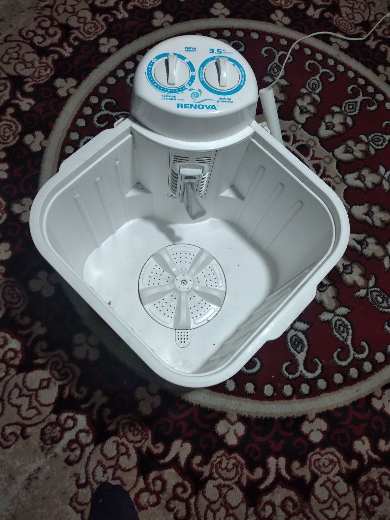 Продам стиральную машинку