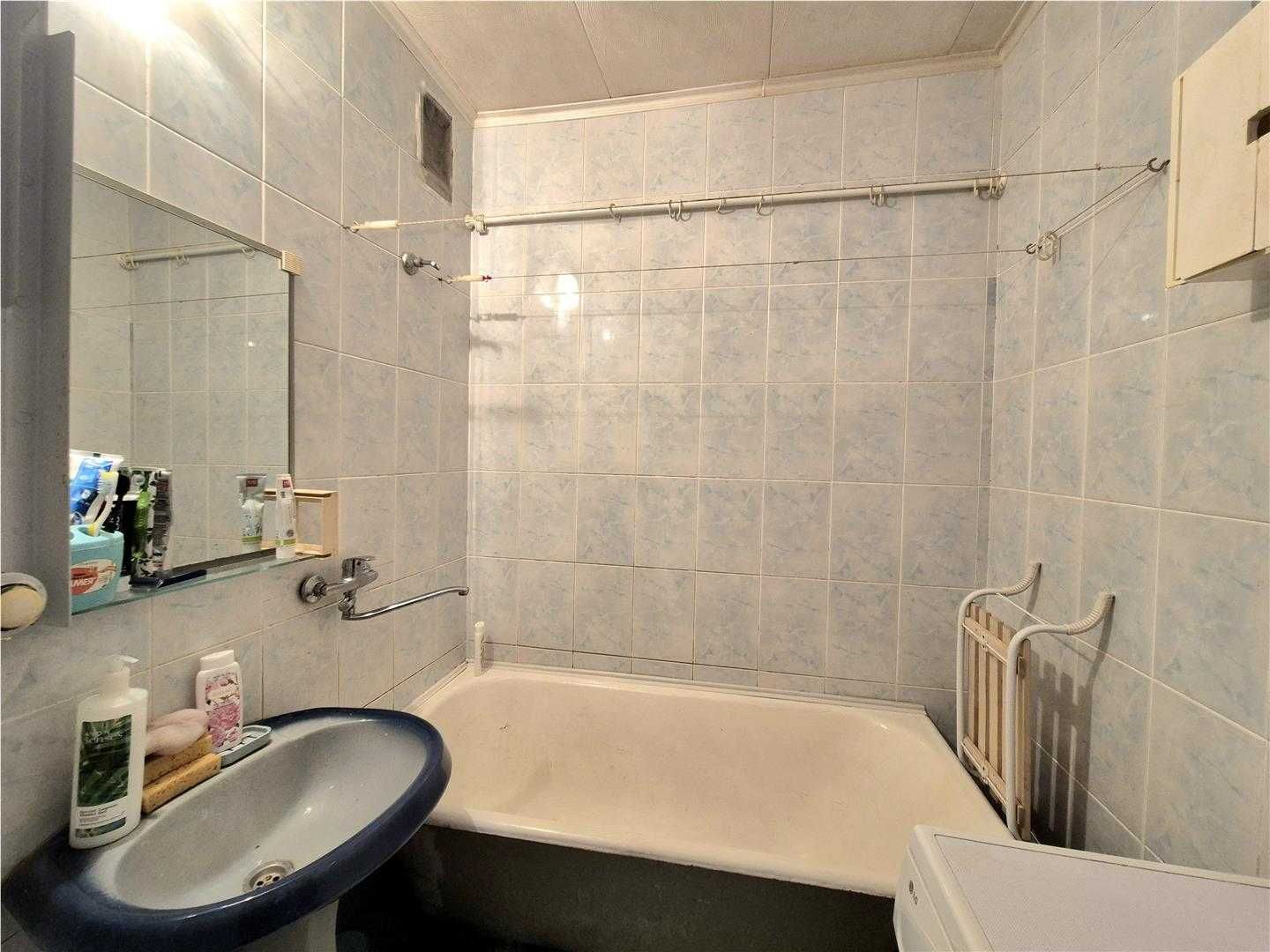 Продам 3к улучшенной планировки за Втузом.  на 9 этаже