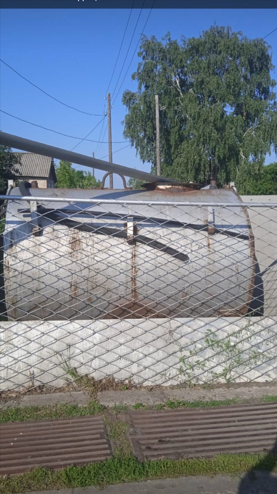 Продам бочку 3 куба