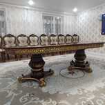 Продам стол и 12 стульев