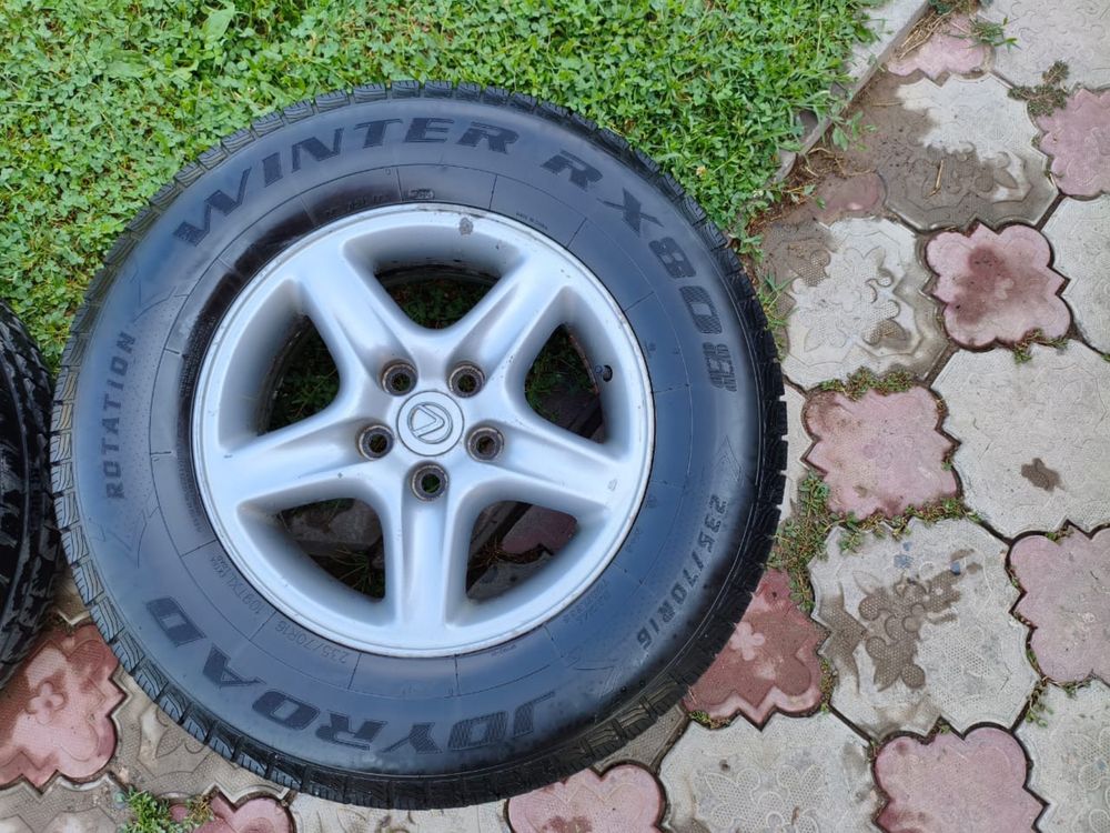 Продам диски с разиной R16
