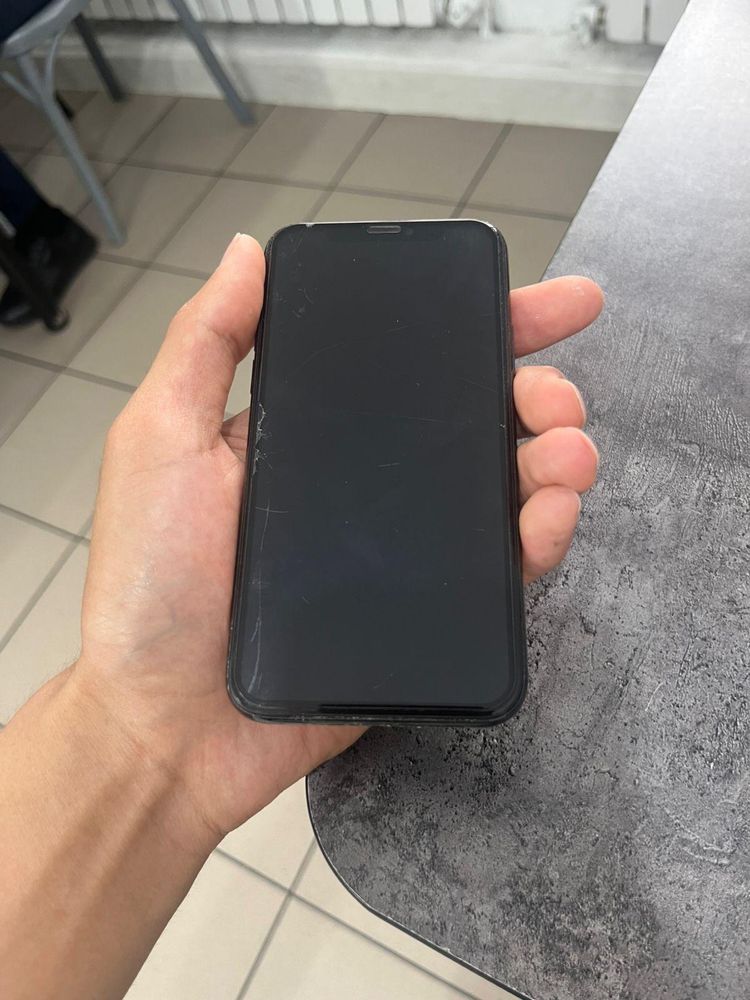 Iphone 11 pro  64 gb