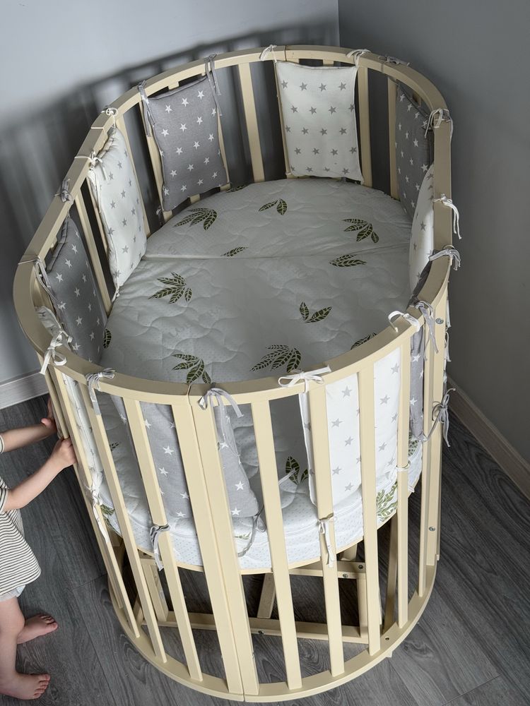 Продаю детскую кроватку