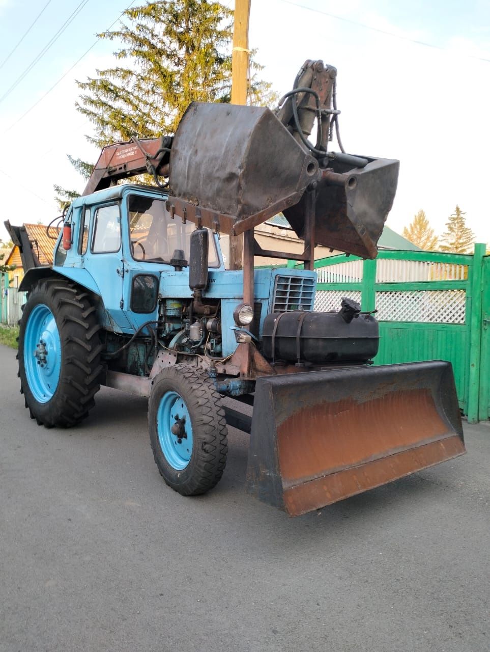 Продам трактор МТЗ-80