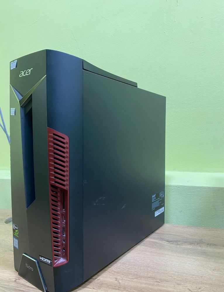 Процессор Acer Intel Core i-5 Озу 8 гб SSD: 1 tb