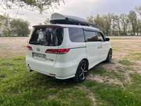 Продам машину Honda Elysion