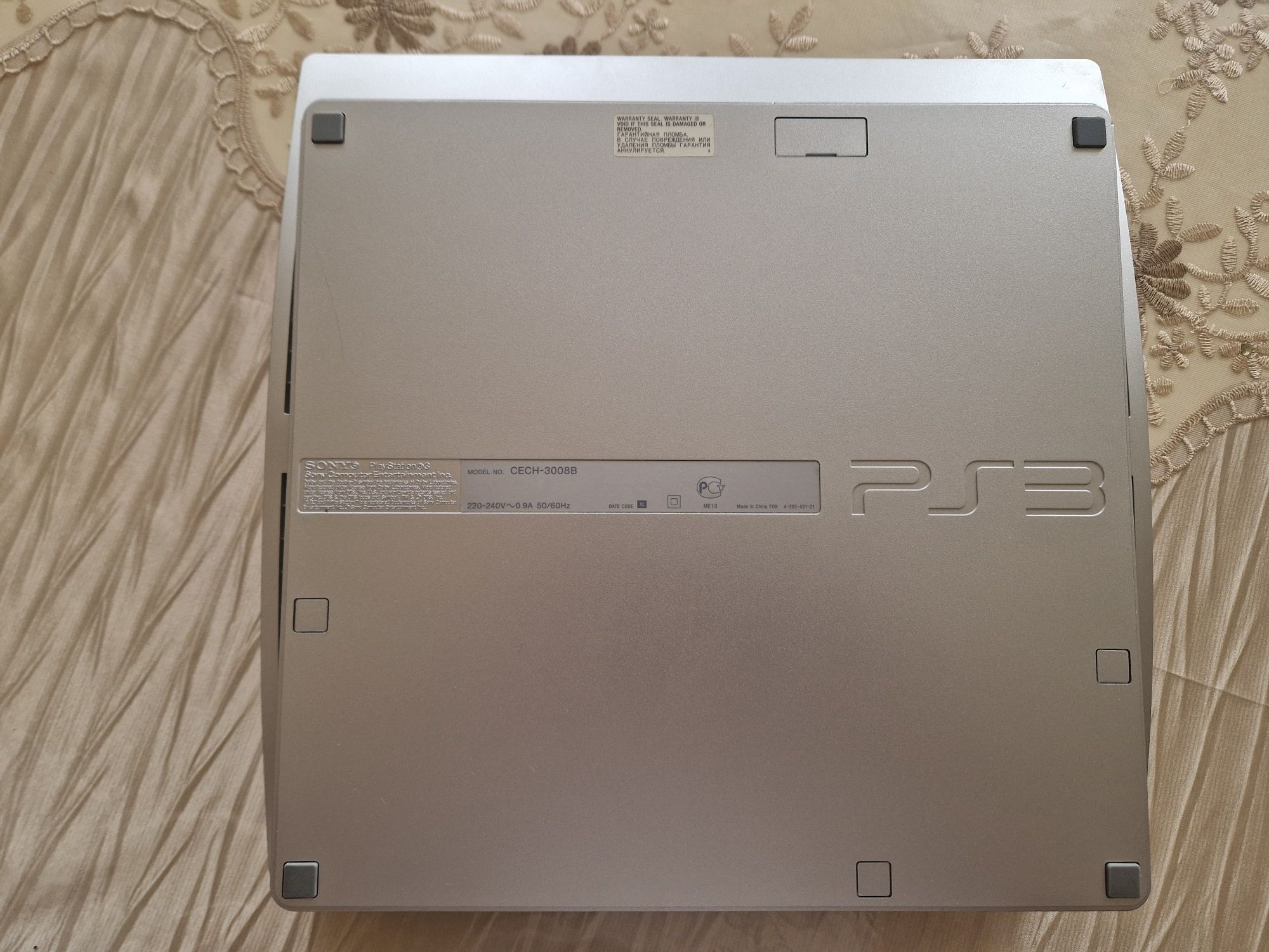 PS3 игровая приставка, один хозяин