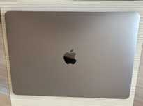 Продаю Macbook Air 2020