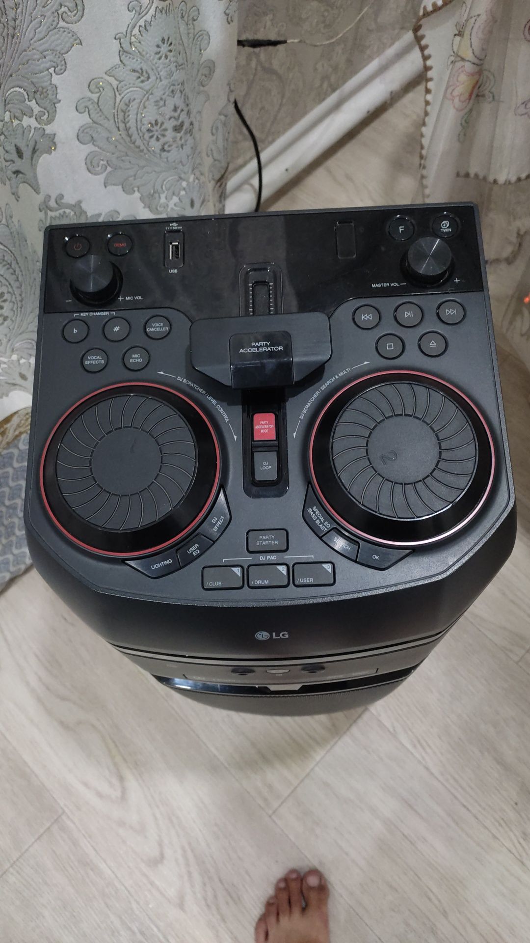 Продам LG xboom ol75dk