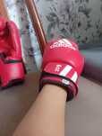Продам боксерские перчатки "Adidas"  размер 6oz