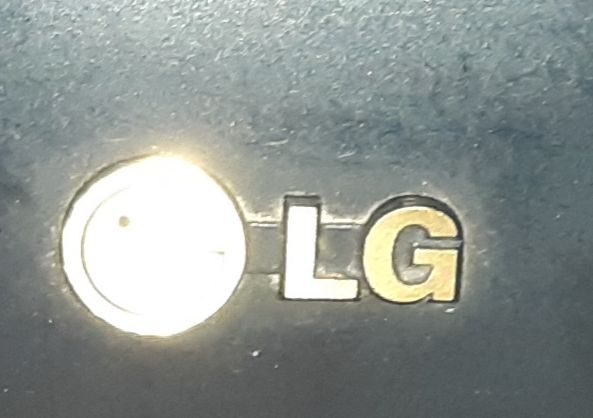 Телевизор LG оригинал корейский,рабочий,в идеальном состоянии,диаг51см