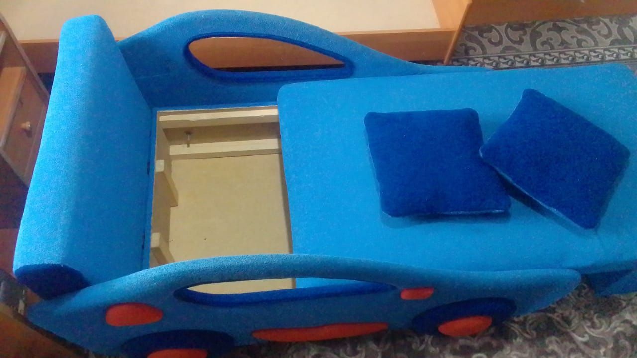 Продам детский диван -кровать