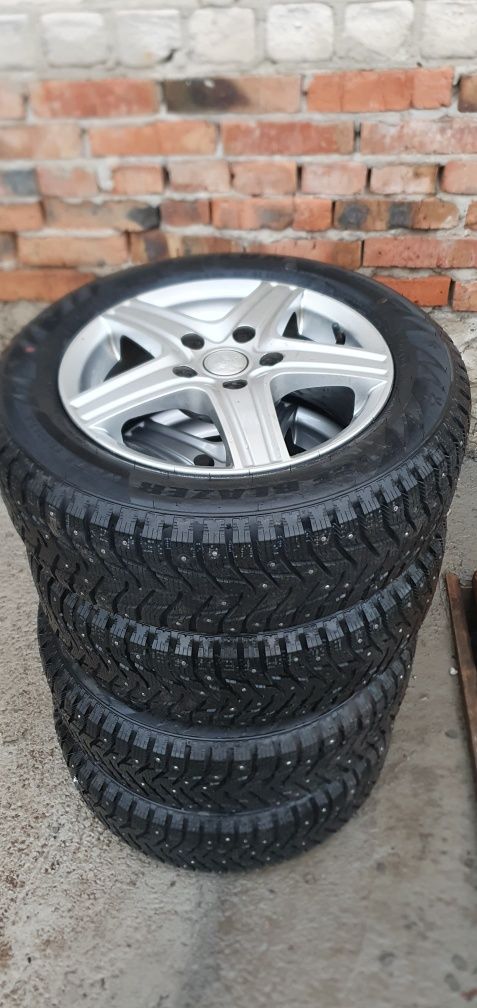 Зимние шины с дисками R15/195/60