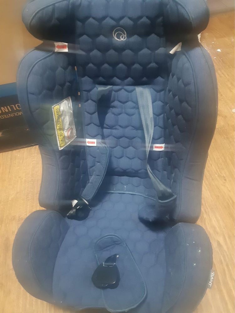 Детское кресло