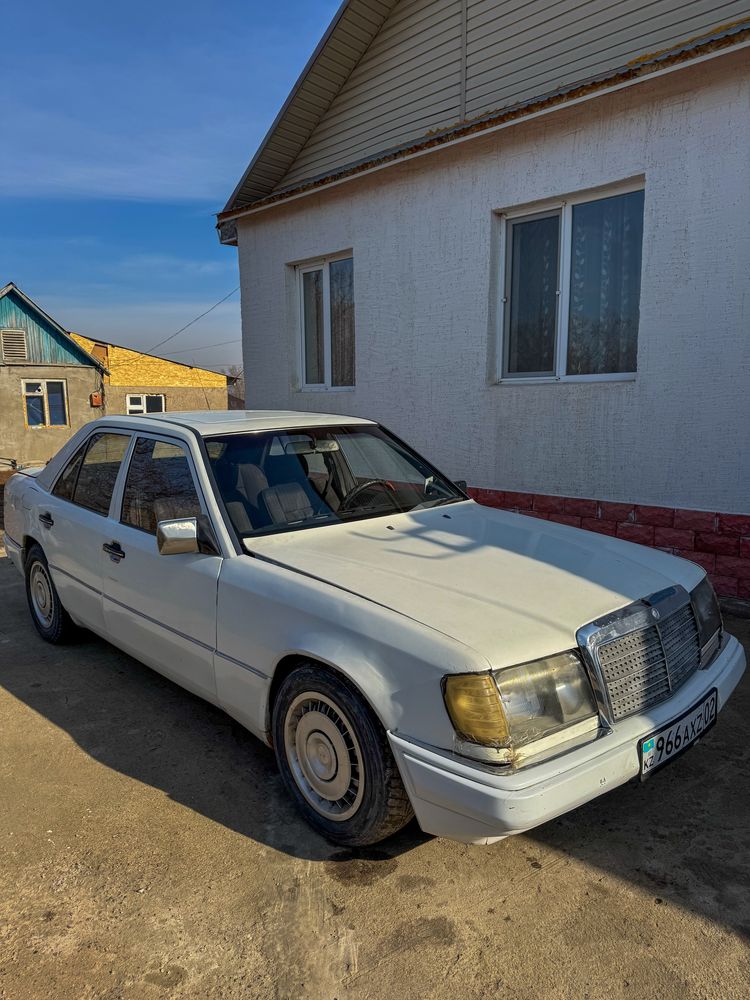 Классика на ходу: Mercedes E230 газ/бензин по отличной цене!